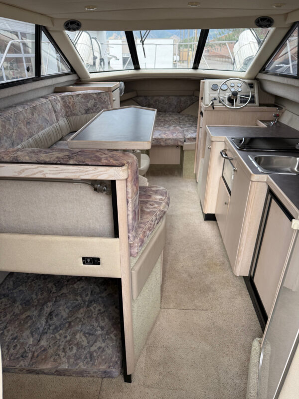 1996 28' Bayliner Ciera "2858 Command Bridge" - Image 31