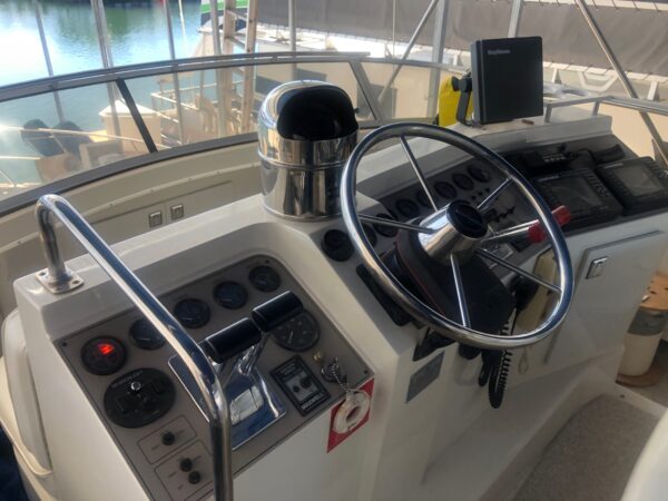 1996 43' "430 Cockpit Motor Yacht" - Image 8