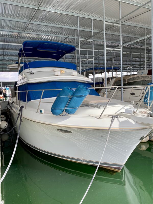 1996 43' "430 Cockpit Motor Yacht" - Image 2