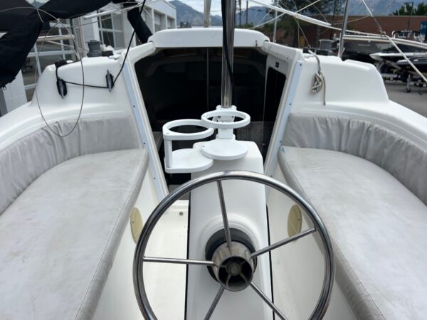 1998 26' MacGregor "26X/SL" Motorsailer - Image 14