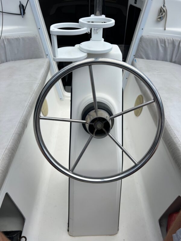 1998 26' MacGregor "26X/SL" Motorsailer - Image 15