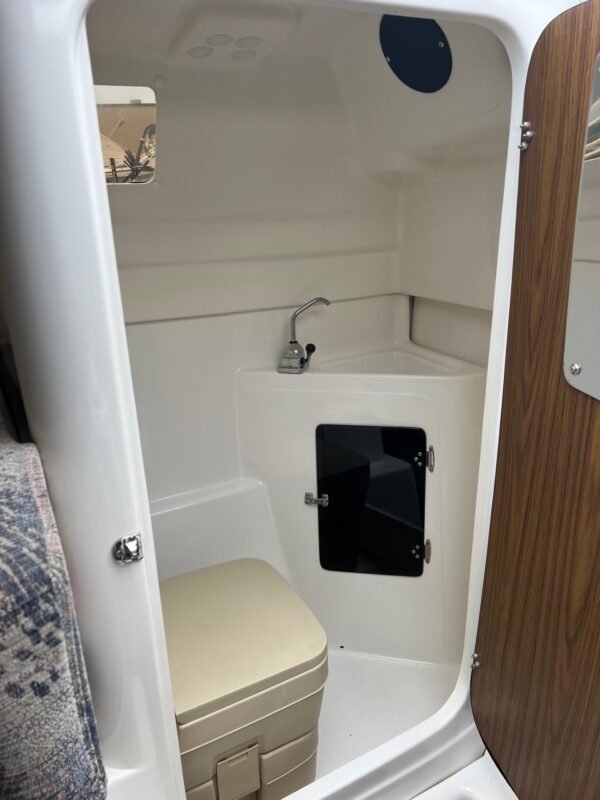 1998 26' MacGregor "26X/SL" Motorsailer - Image 25