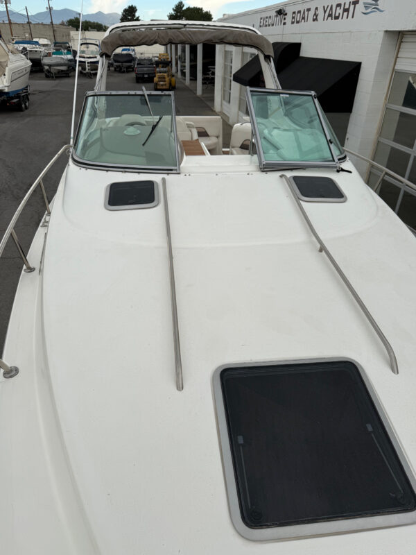 1998 30' Chaparral "Signature 300" - Image 11