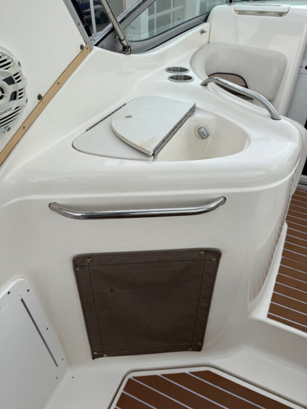 1998 30' Chaparral "Signature 300" - Image 17