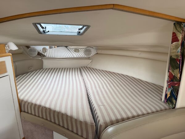 1998 30' Chaparral "Signature 300" - Image 35