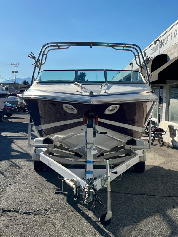 2000 22' Cobalt "227" Cuddy - Image 8