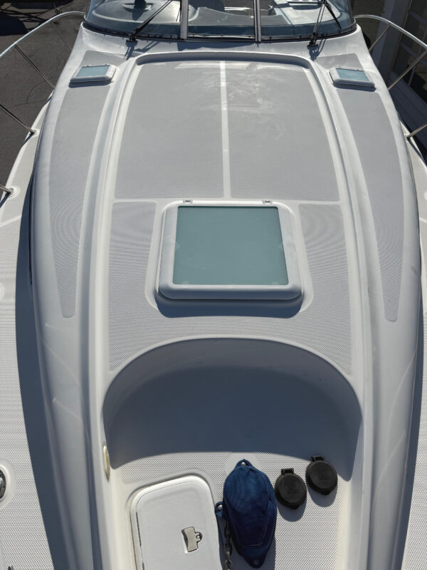 2004 30' Bayliner Cruiser "305 Sunbridge" - Image 11