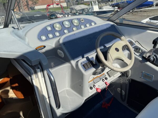 2004 30' Bayliner Cruiser "305 Sunbridge" - Image 22