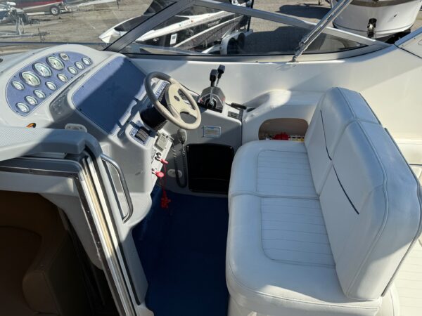 2004 30' Bayliner Cruiser "305 Sunbridge" - Image 23