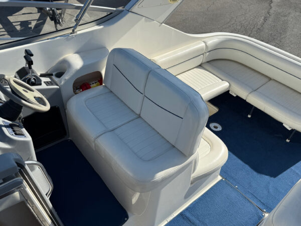 2004 30' Bayliner Cruiser "305 Sunbridge" - Image 24