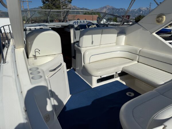2004 30' Bayliner Cruiser "305 Sunbridge" - Image 16