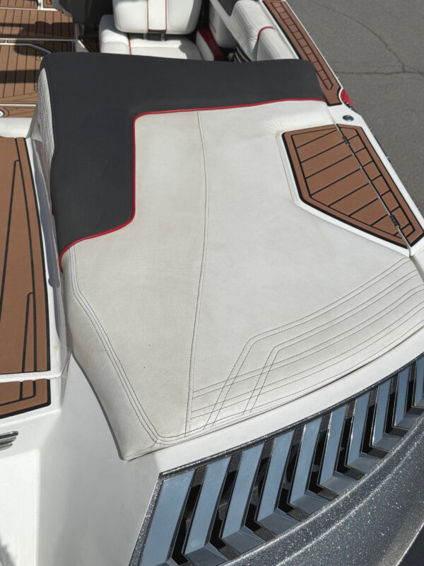 2016 23' Super Air Nautique "G23" - Image 27