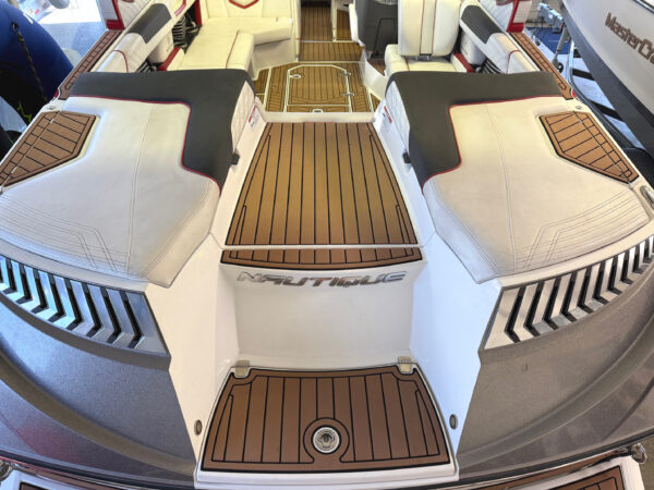 2016 23' Super Air Nautique "G23" - Image 28
