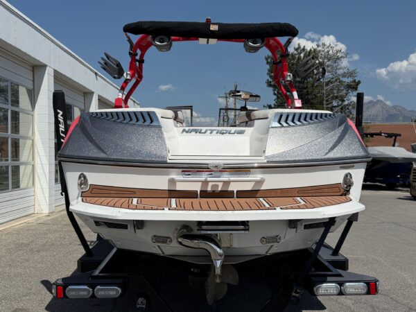 2016 23' Super Air Nautique "G23" - Image 6
