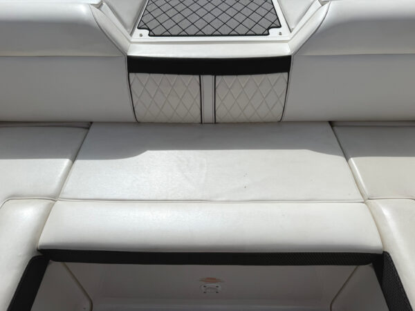 2017 23' Sea Ray "SLX-W 230" Surf - Image 33