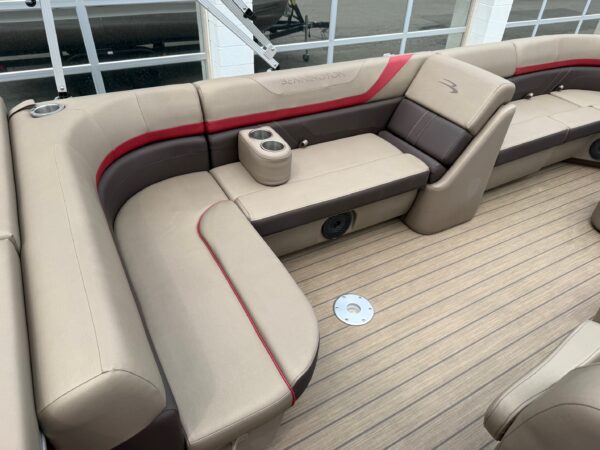 2021 18' Bennington "18 SLX" Pontoon Boat REDUCED - Image 30