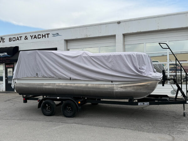 2021 18' Bennington "18 SLX" Pontoon Boat REDUCED - Image 13