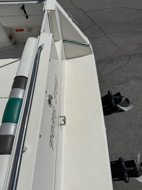 1990 27' Sea Ray "270 Sundancer" - Image 25