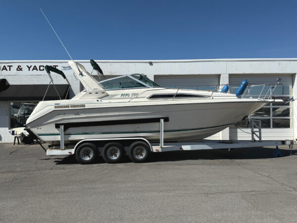 1990 27' Sea Ray "270 Sundancer"