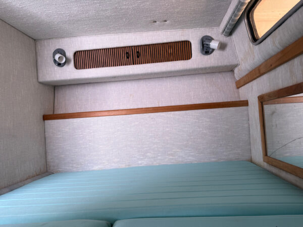 1990 27' Sea Ray "270 Sundancer" - Image 42