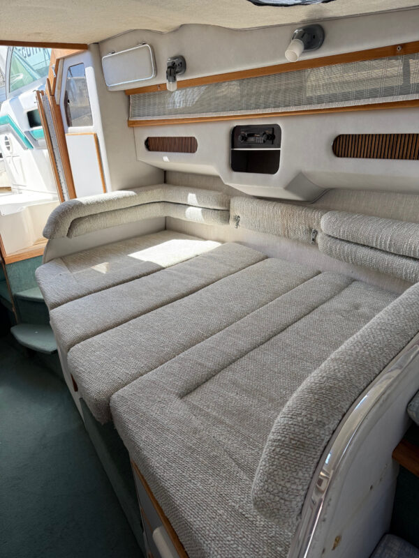 1990 27' Sea Ray "270 Sundancer" - Image 27