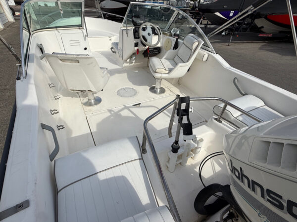 1996 17' Boston Whaler "Dauntless" - Image 14