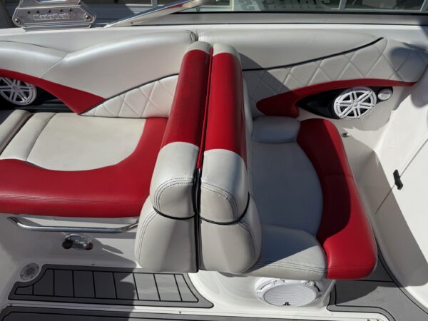 2005 28' MasterCraft "X80 STS" Bowrider - Image 22