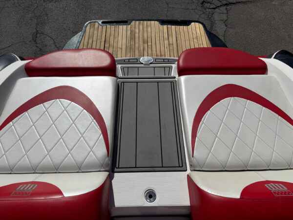 2005 28' MasterCraft "X80 STS" Bowrider - Image 28