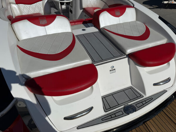 2005 28' MasterCraft "X80 STS" Bowrider - Image 42