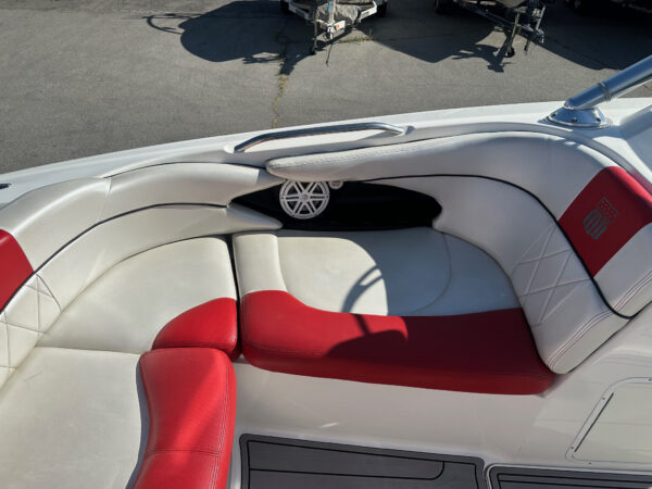 2005 28' MasterCraft "X80 STS" Bowrider - Image 13