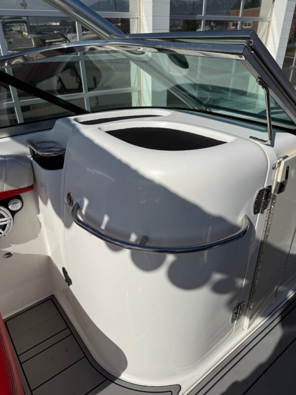 2005 28' MasterCraft "X80 STS" Bowrider - Image 18