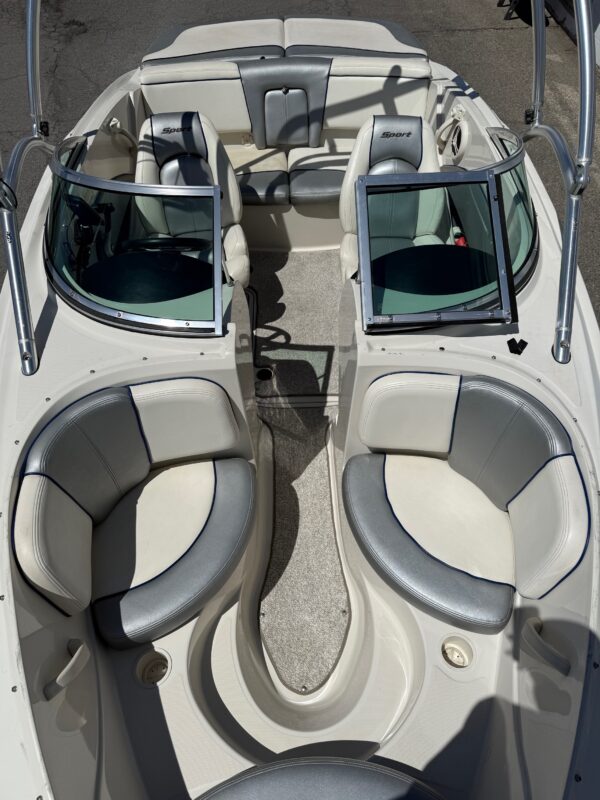 2008 19' Sea Ray "195 Sport" Bowrider - Image 10