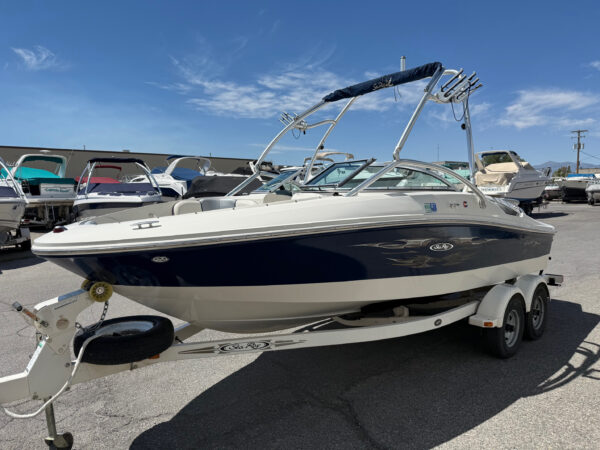 2008 19' Sea Ray "195 Sport" Bowrider - Image 4