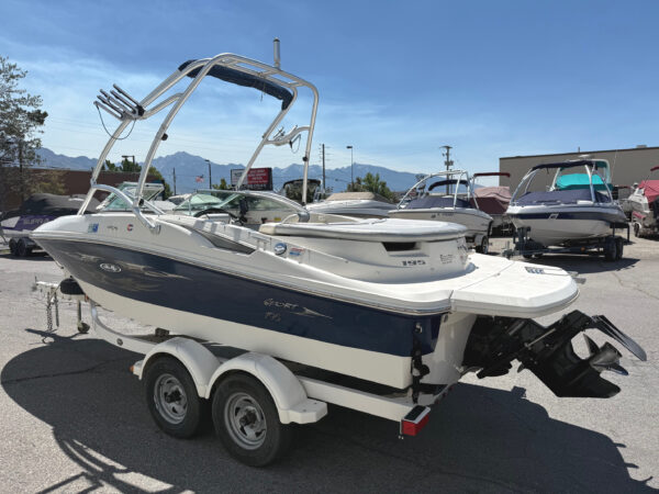 2008 19' Sea Ray "195 Sport" Bowrider - Image 5