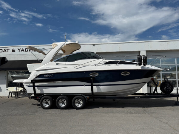 2009 26' Doral "Venezia" Cruiser