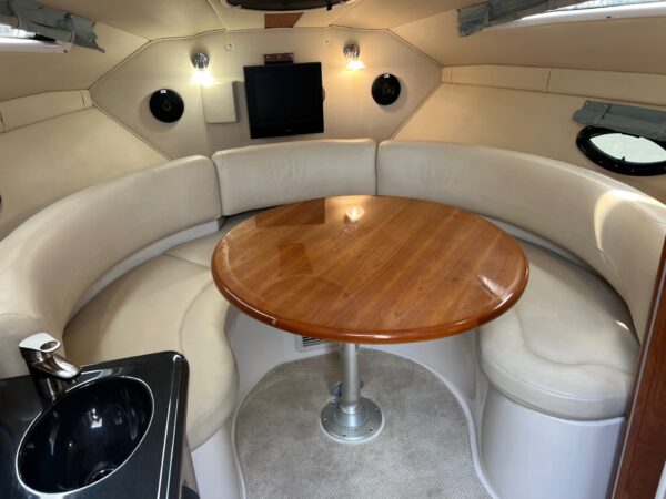 2009 26' Doral "Venezia" Cruiser - Image 27
