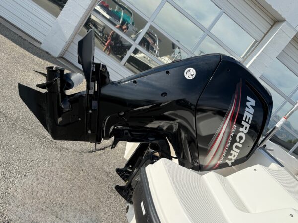 2015 17' Bayliner "170 Bowrider" - Image 4