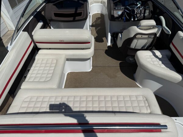 2017 24' Cobalt "R3WSS" SURF - Image 27