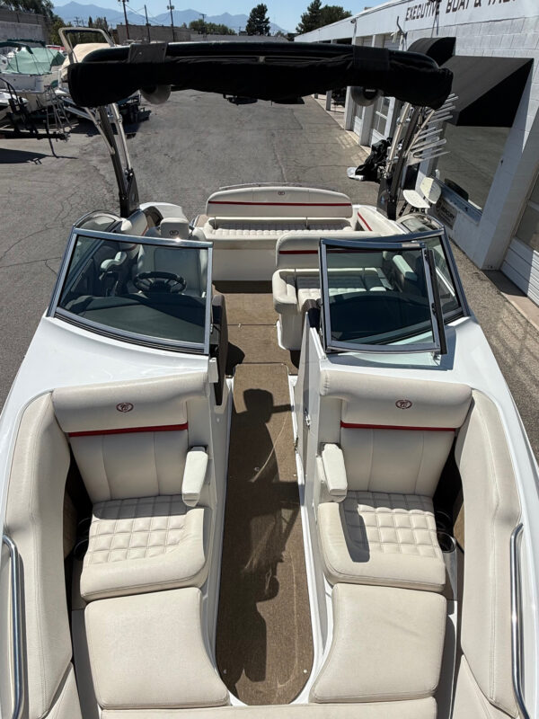 2017 24' Cobalt "R3WSS" SURF - Image 14
