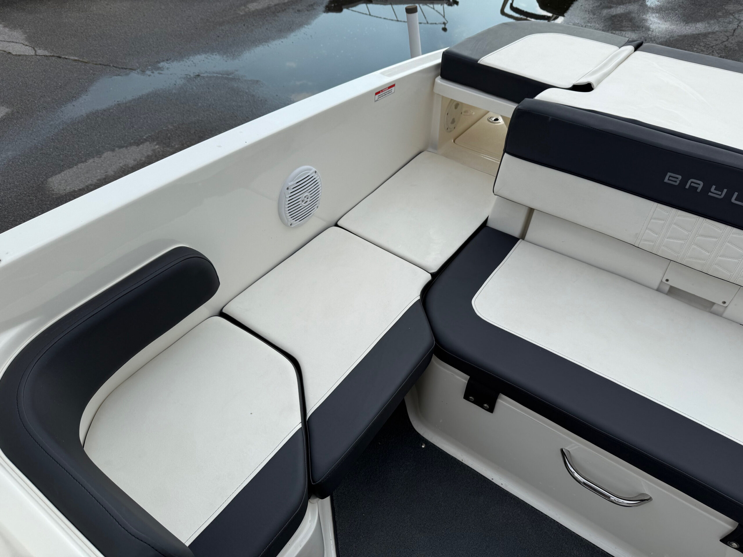 2021 22' Bayliner "VR6 Bowrider" - Image 27