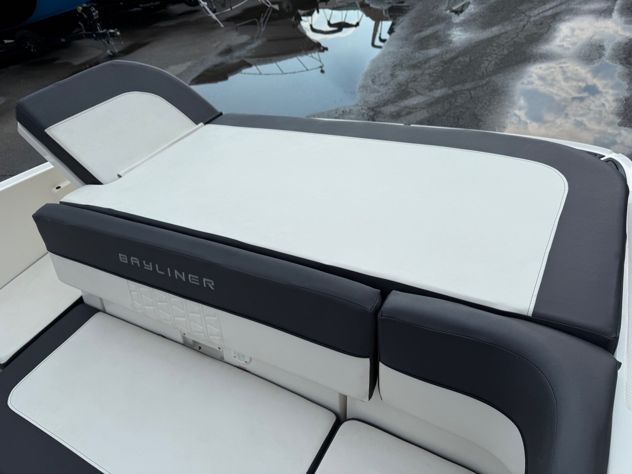 2021 22' Bayliner "VR6 Bowrider" - Image 28
