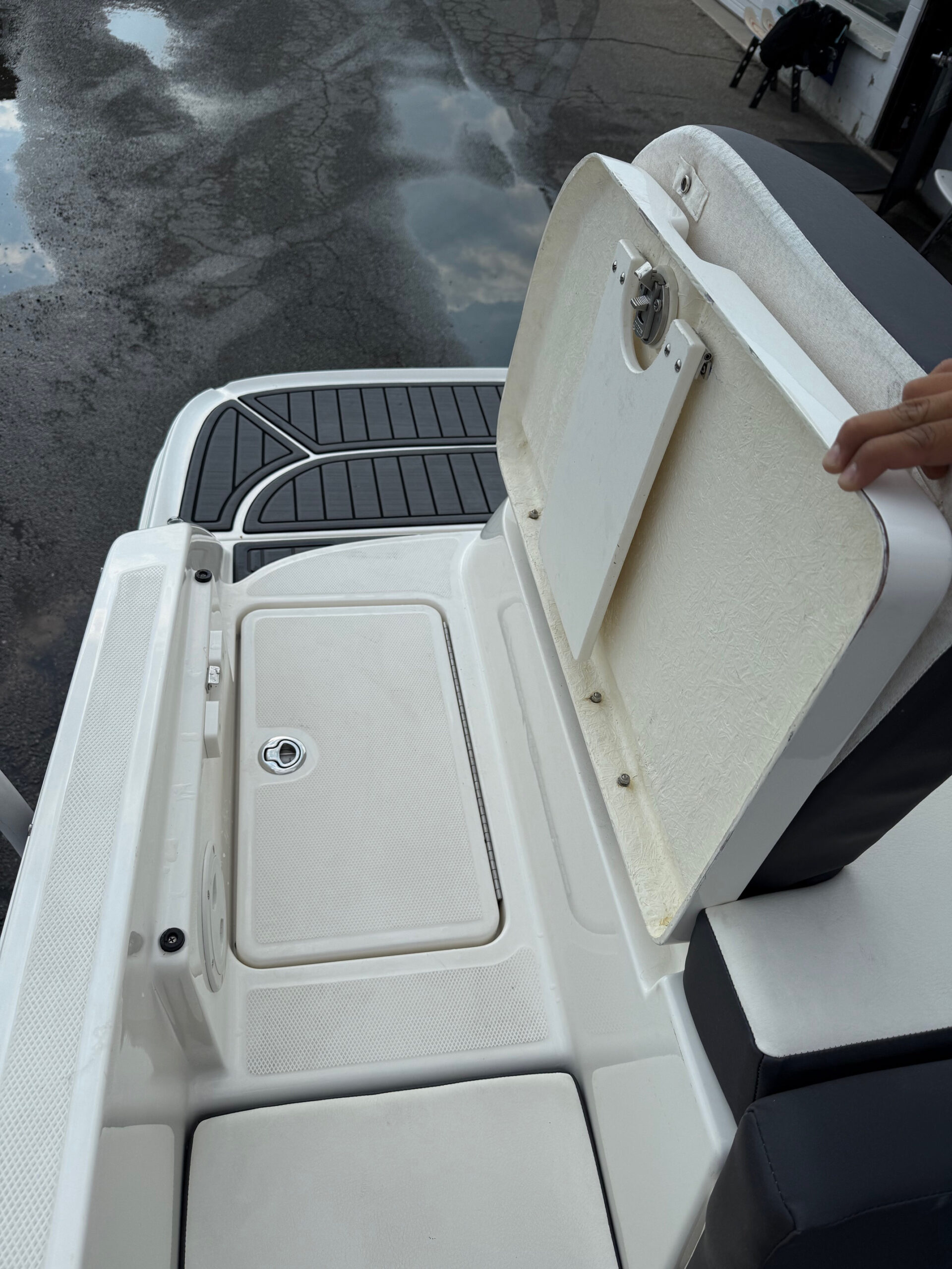 2021 22' Bayliner "VR6 Bowrider" - Image 29