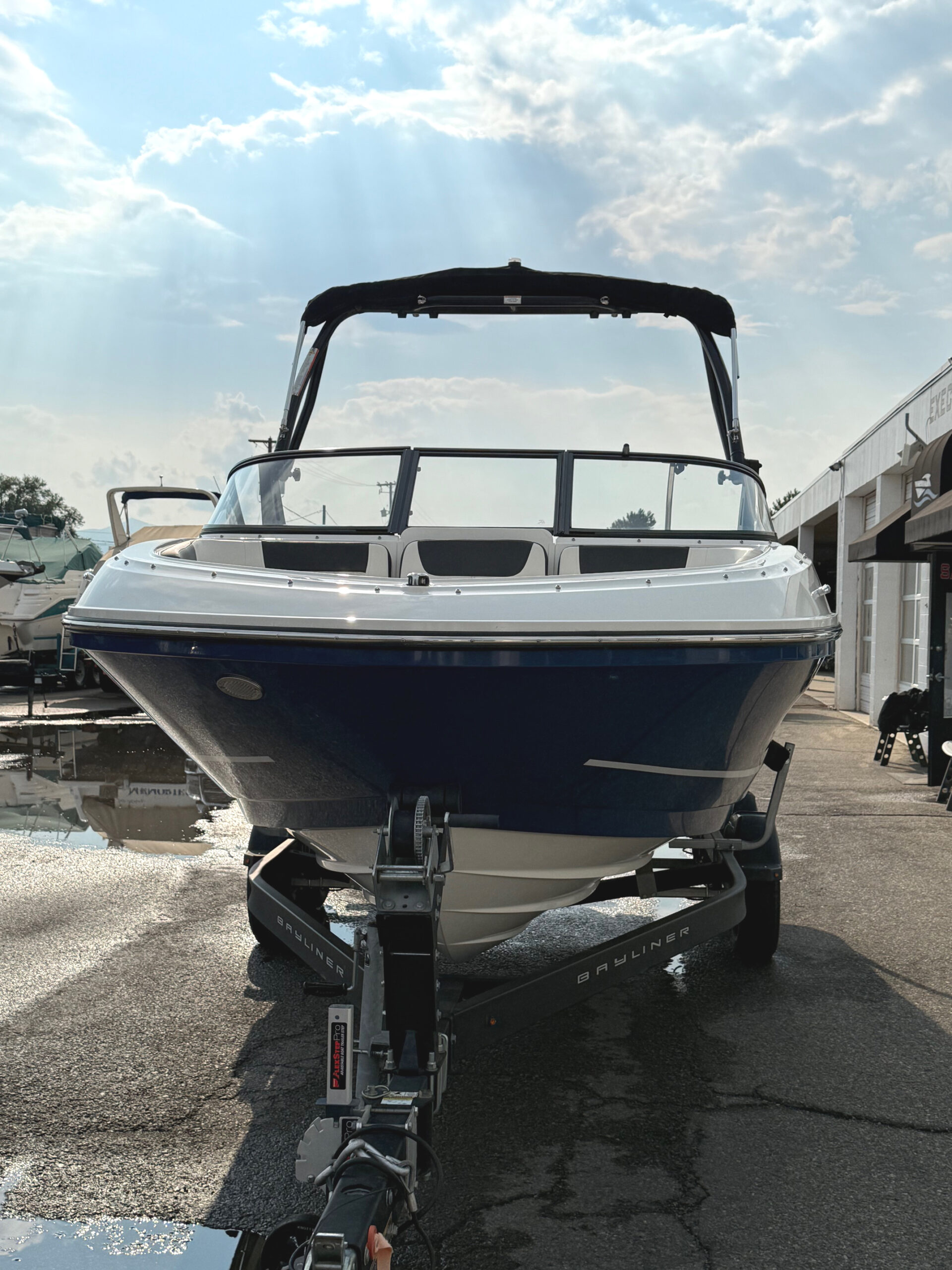 2021 22' Bayliner "VR6 Bowrider" - Image 9