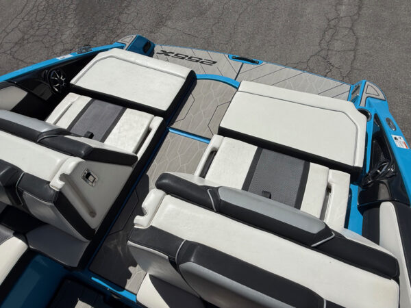 2023 25' Yamaha Wake Series "255 XD" - Image 19