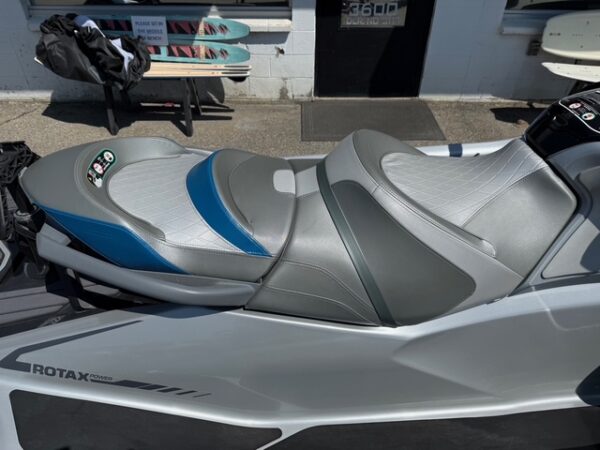 2020 12' Sea-Doo "GTX Limited 300 Sound System" PWC - Image 8