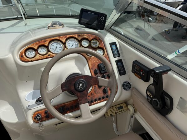 1999 26' Monterey "262 Cruiser" - Image 16