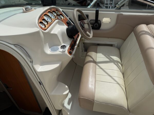 1999 26' Monterey "262 Cruiser" - Image 17