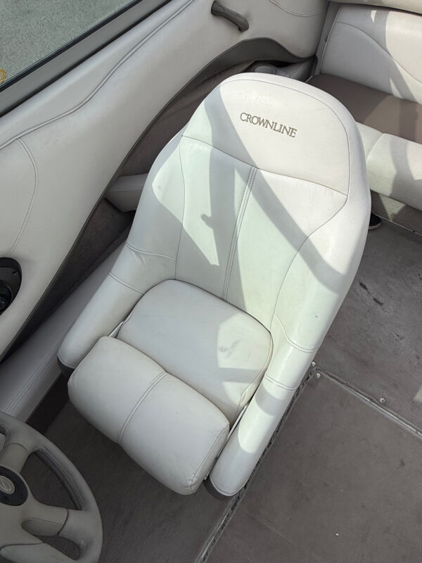 2001 20' Crownline "202 Bowrider" - Image 19