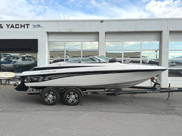 2001 20' Crownline "202 Bowrider"