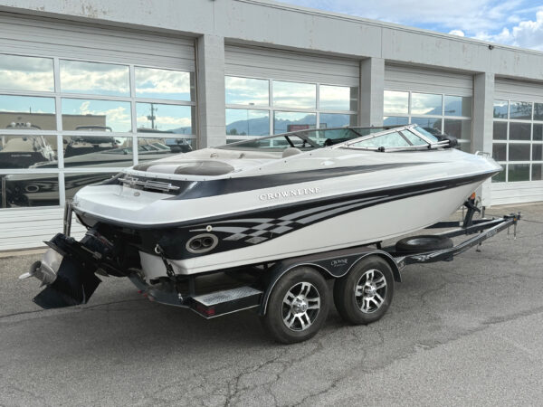 2001 20' Crownline "202 Bowrider" - Image 3